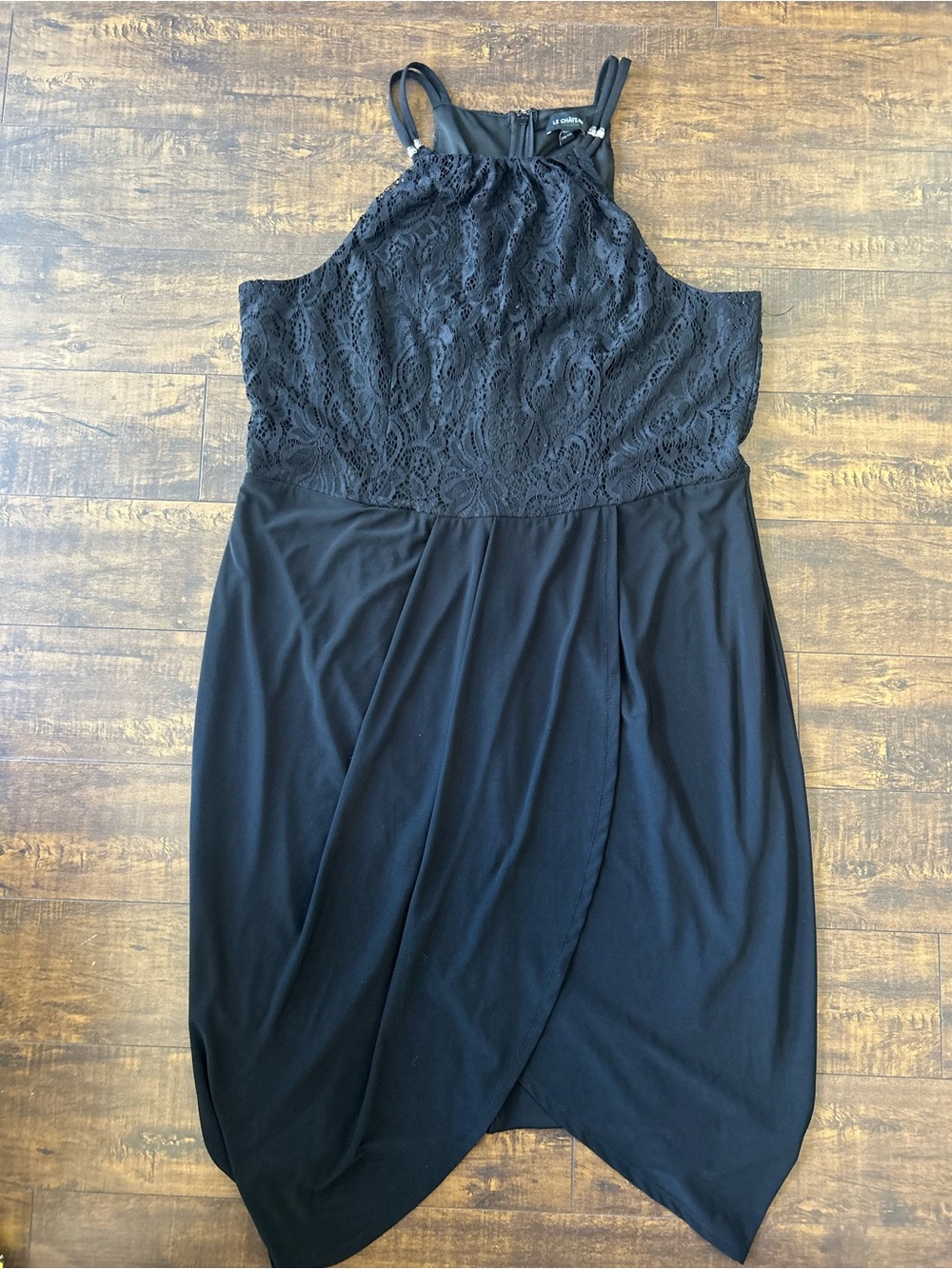 le chateau - Black Lace Tulip Midi Dress